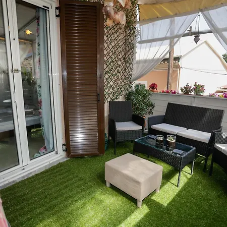 Aphrodite's Ionian Apartment *