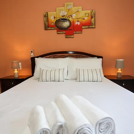 Aphrodite's Ionian Appartement *